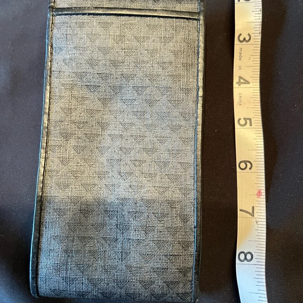 Liz Claiborne Vintage Classic Triangle Black Pattern Sunglass Case - Picture 4 of 6